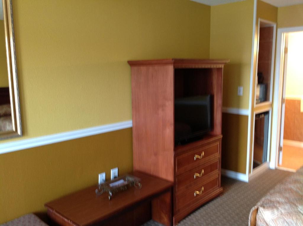 Colonial Inn And Suites - Memphis Southaven Extérieur photo