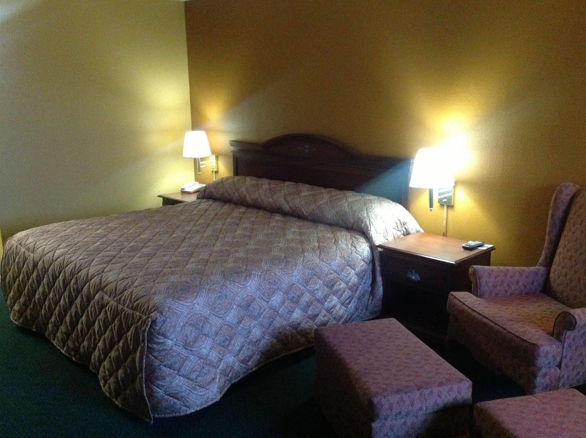 Colonial Inn And Suites - Memphis Southaven Extérieur photo
