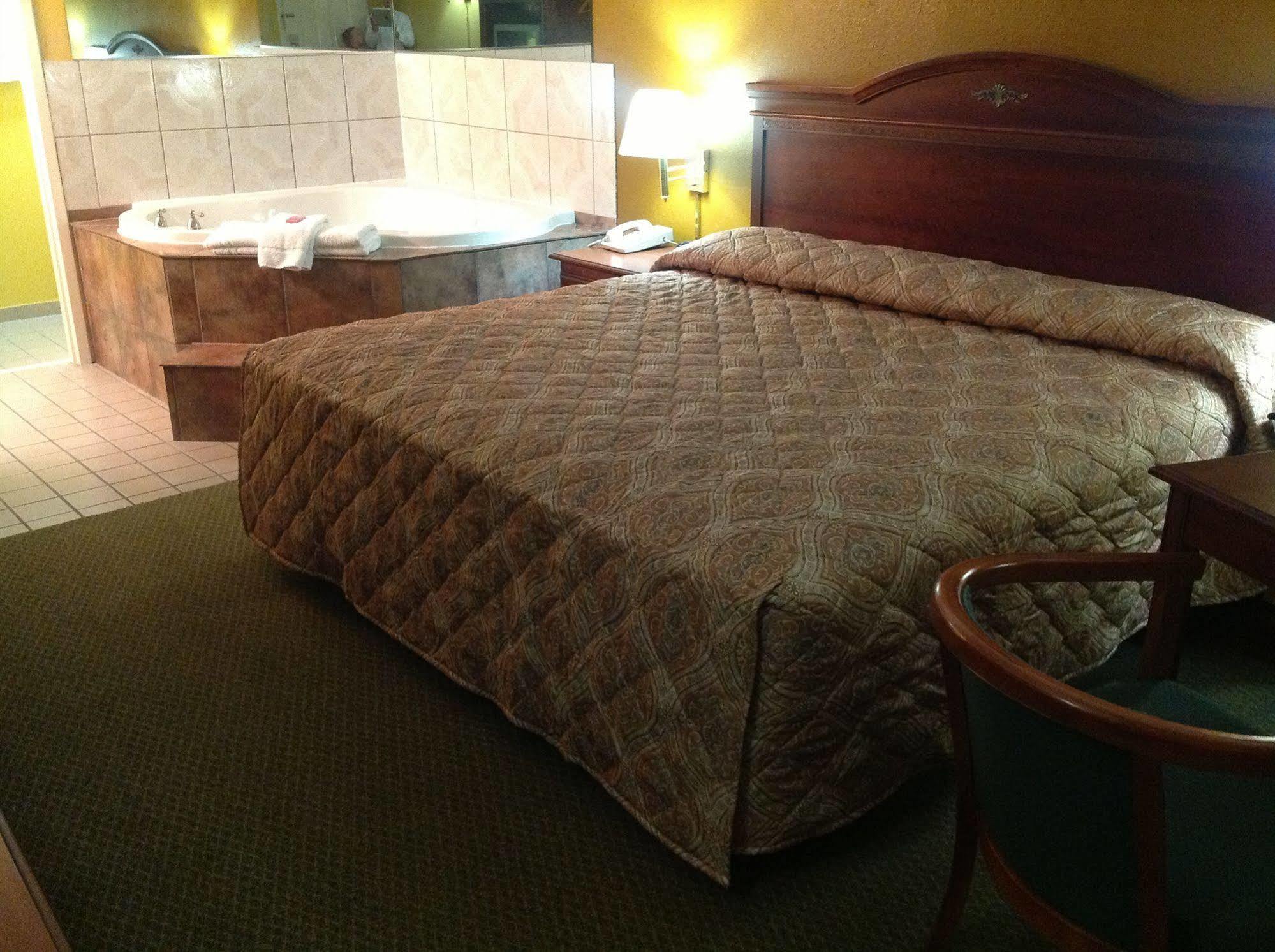 Colonial Inn And Suites - Memphis Southaven Extérieur photo